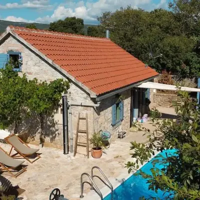 Villa Toni by BOTANICA Traditional stone house