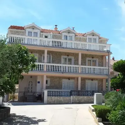 Guest House As