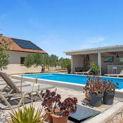 Awesome Home In Vodice