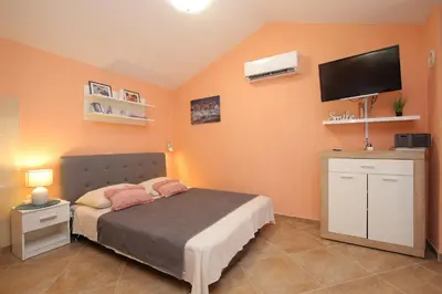 Krevet ili kreveti u jedinici u objektu Apartments with parking space Stupin Celine, Rogoznica - 23929
