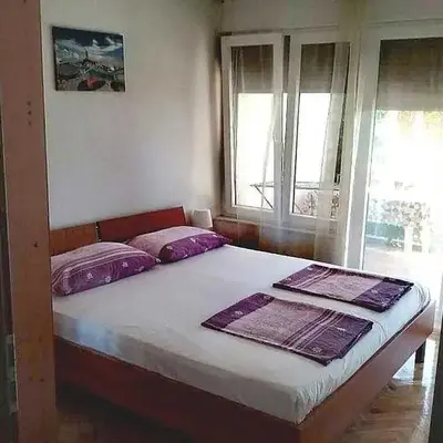 Srima apartments near the beach