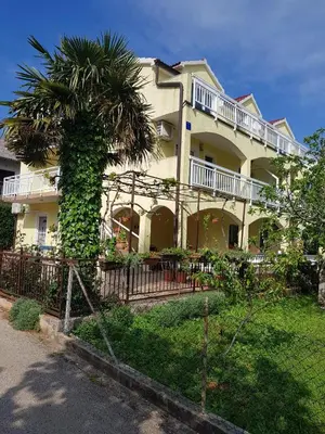 Zgrada u kojoj se nalazi apartman