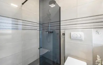 Kupaonica u objektu Awesome Home In Murter
