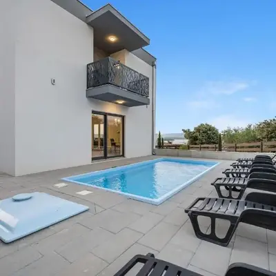 Awesome Home In Murter