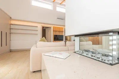 Tlocrt objekta Luxury 2BR Penthouse in Villa with Pool