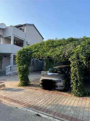Zgrada u kojoj se nalazi apartman