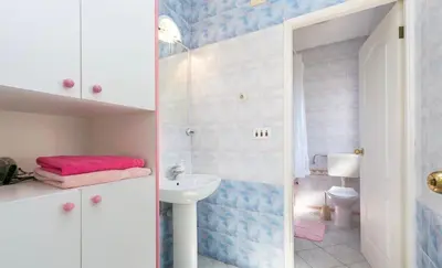 Kupaonica u objektu Apartman Sanmarina