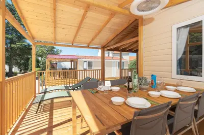 Balkon ili terasa u objektu Private camp SrimaBAY