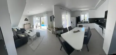 Kuhinja ili čajna kuhinja u objektu Villa Ocean View1,Vollausstattung,Pool,Meerblick,Top-Lage