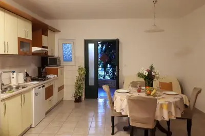 Kuhinja ili čajna kuhinja u objektu Apartments with parking space Vodice - 24737
