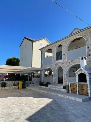 Tlocrt objekta Apartmani Sajska
