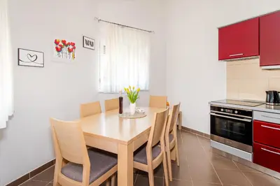 Kuhinja ili čajna kuhinja u objektu Apartman XOXO