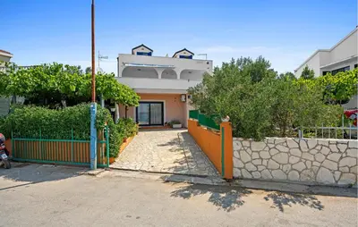 Zgrada u kojoj se nalazi apartman