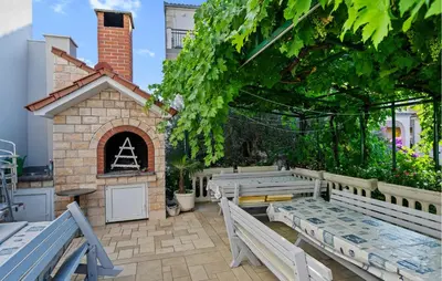 Tlocrt objekta 1 Bedroom Gorgeous Apartment In Zaboric-Brodarica