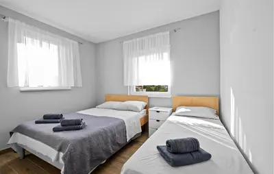 Krevet ili kreveti u jedinici u objektu Amazing Apartment In Zaboric-Brodarica With Wifi