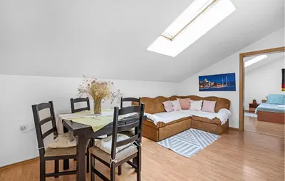 Krevet ili kreveti u jedinici u objektu Stunning Apartment In Brodarica