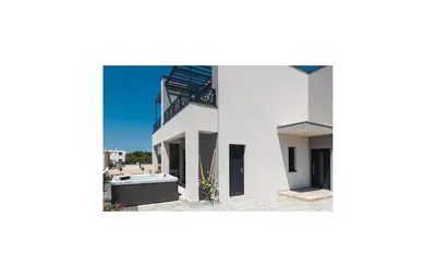 Tlocrt objekta 2 Bedroom Gorgeous Apartment In Vodice