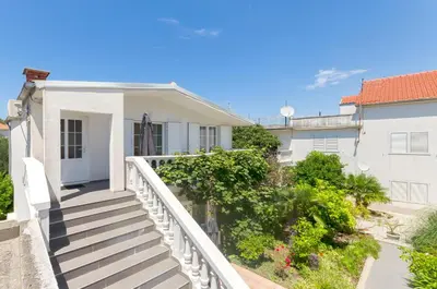 Zgrada u kojoj se nalazi apartman