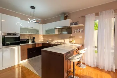 Kuhinja ili čajna kuhinja u objektu Apartment Nina