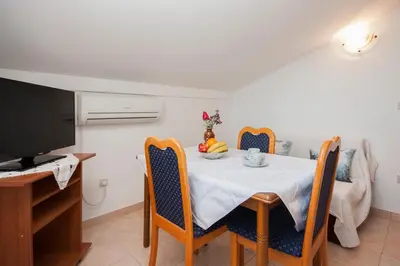 TV i/ili zabavni centar u objektu Apartment Petra
