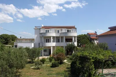 Zgrada u kojoj se nalazi apartman