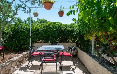 Vrt u objektu Beautiful Home In Sibenik