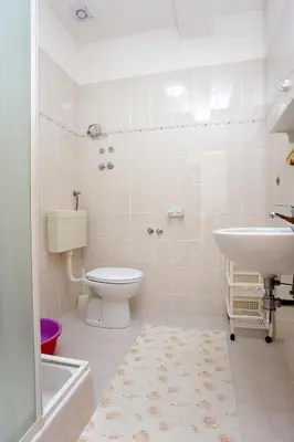Kupaonica u objektu Family friendly seaside apartments Razanj, Rogoznica - 10373