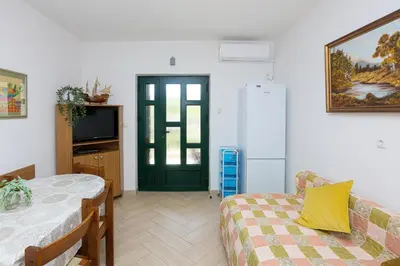 Kuhinja ili čajna kuhinja u objektu Apartments by the sea Zaboric - Sibenik - 958
