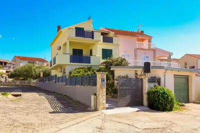 Zgrada u kojoj se nalazi apartman