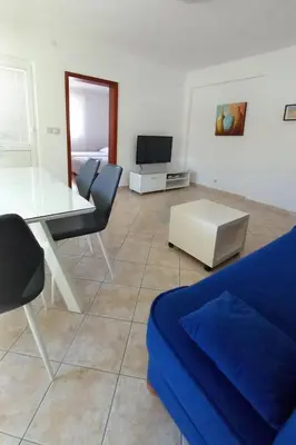 TV i/ili zabavni centar u objektu Apartments by the sea Razanj, Rogoznica - 2970