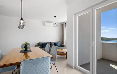 Tlocrt objekta 2 Bedroom Pet Friendly Apartment In Razanj