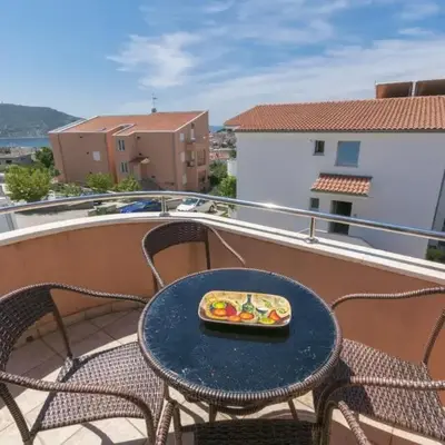 Apartment Roza Primošten