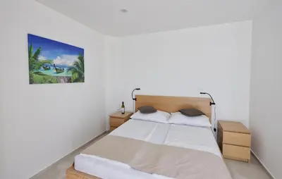 Krevet ili kreveti u jedinici u objektu Beautiful Apartment In Vodice With Wifi - Csv361