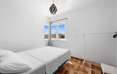 Krevet ili kreveti u jedinici u objektu Beautiful Apartment In Razanj - Csv366