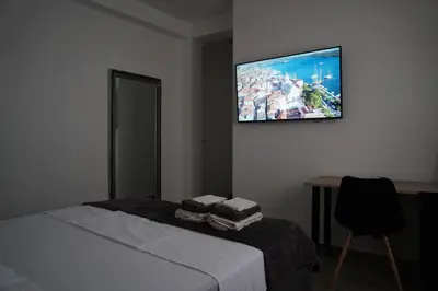 TV i/ili zabavni centar u objektu Apartments and rooms with WiFi Sibenik - 24424