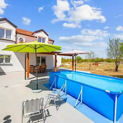 Cozy Apartment In Dragisici With Wifi