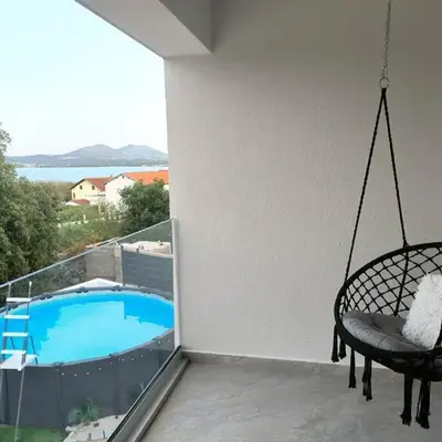 Villa Raslina View