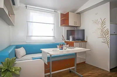 Kuhinja ili čajna kuhinja u objektu Auto-kamp Dvije suze 3