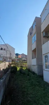 Zgrada u kojoj se nalazi apartman