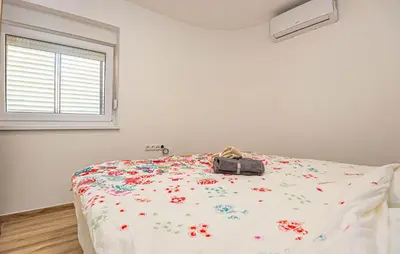 Krevet ili kreveti u jedinici u objektu 1 Bedroom Awesome Apartment In Brodarica
