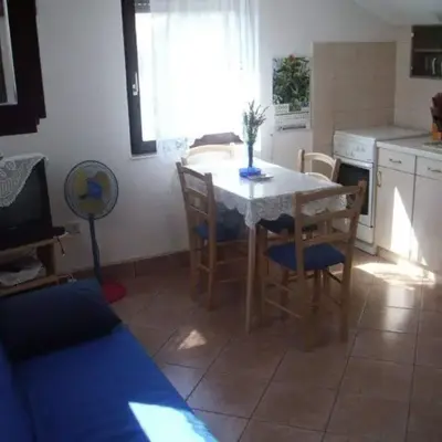 One Bedroom Apartment