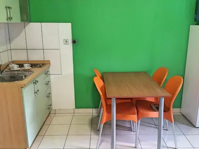 Kuhinja ili čajna kuhinja u objektu Apartments Mateo - One Bedroom Apartment - Green