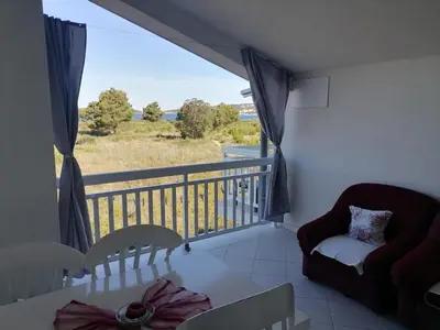 Balkon ili terasa u objektu Apartments Libertas - Two Bedroom Apartment with with Terrace and Sea View 7