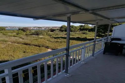 Balkon ili terasa u objektu Apartments Libertas - One Bedroom Apartment with Terrace and Sea View - 5