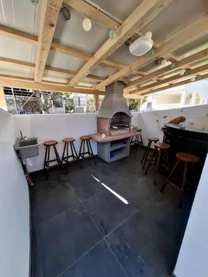 Restoran ili neka druga zalogajnica u objektu Apartmani Jambriško Pirovac