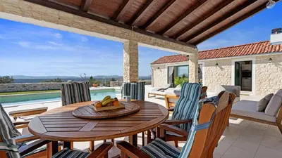 Balkon ili terasa u objektu Villa MilaMar by Villas Guide