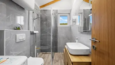 Kupaonica u objektu Villa Vista by Villas Guide
