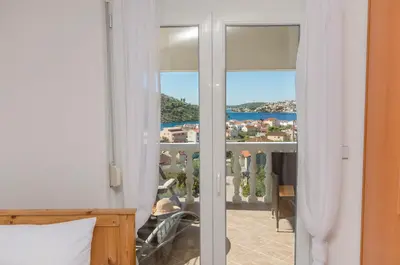 Pogled na planine ili pogled na planine iz apartmana