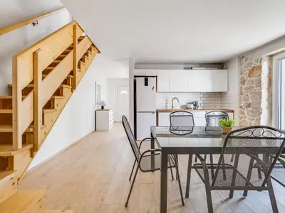 Kuhinja ili čajna kuhinja u objektu Holiday Home Ivanica by Interhome