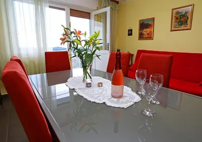 Pića u objektu Apartments with WiFi Sibenik - 16170